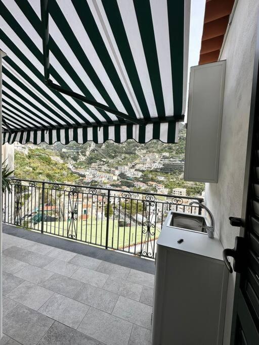 Casa Vacanza La Peonia Villa มินอริ ภายนอก รูปภาพ