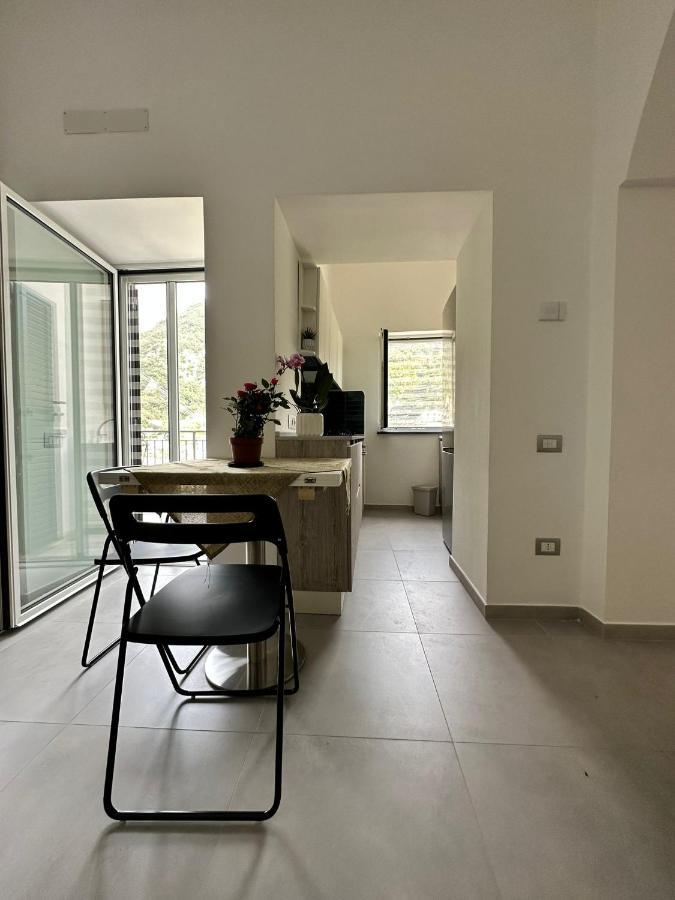 Casa Vacanza La Peonia Villa มินอริ ภายนอก รูปภาพ